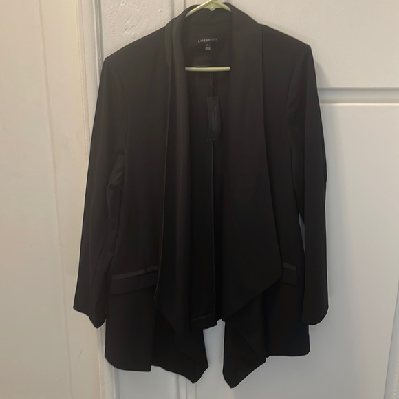 Blazer - Picture 1 of 4